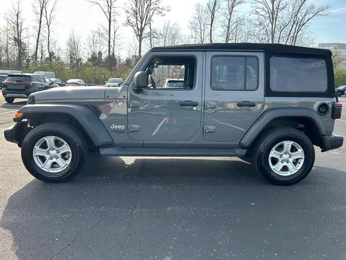 2021 Jeep Wrangler Unlimited Sport