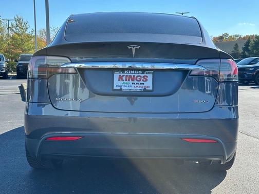 2016 Tesla Model X P90D