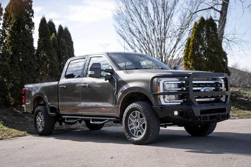 2023 Ford F-350 Lariat
