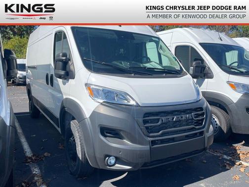 Bright White Clearcoat 2024 RAM ProMaster 2500 Tradesman