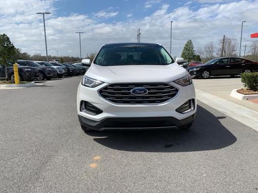 Photo 2 of 16 of 2019 Ford Edge SEL