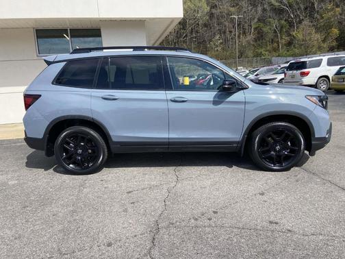 2024 Honda Passport Black Edition