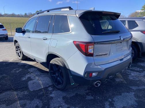 2024 Honda Passport Black Edition