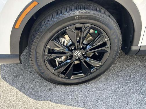 White 2025 Honda CR-V Hybrid Sport Touring