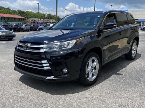 2017 Toyota Highlander Limited