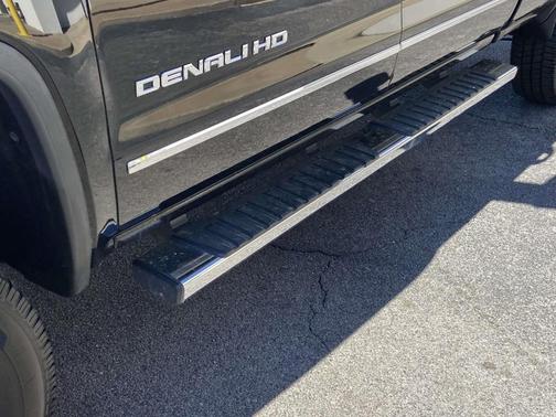 2018 GMC Sierra 2500 Denali