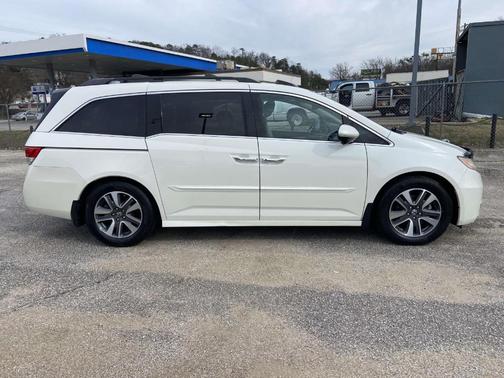 2016 Honda Odyssey Touring Elite