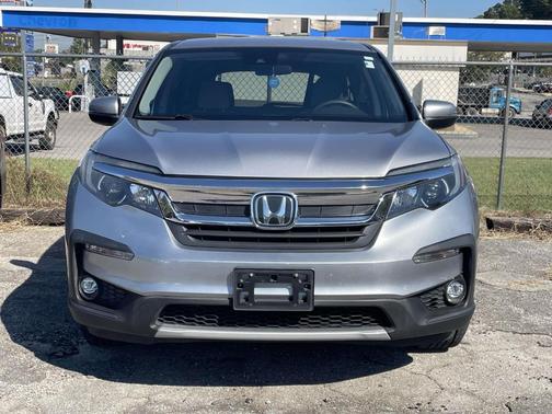 Lunar Silver Metallic 2021 Honda Pilot EX