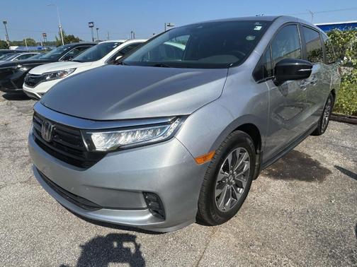 Silver 2022 Honda Odyssey EX-L