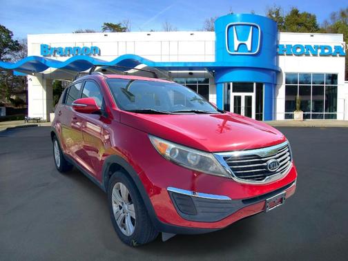 Red 2012 Kia Sportage LX