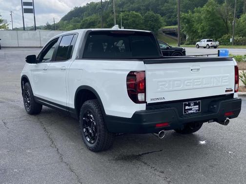 2025 Honda Ridgeline TrailSport+