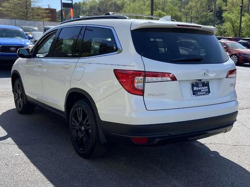 Platinum White Pearl 2022 Honda Pilot Special Edition