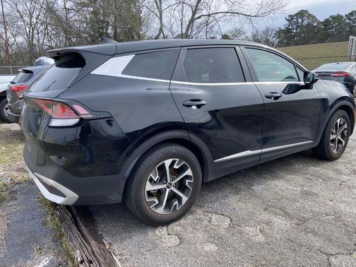 2025 Kia Sportage EX