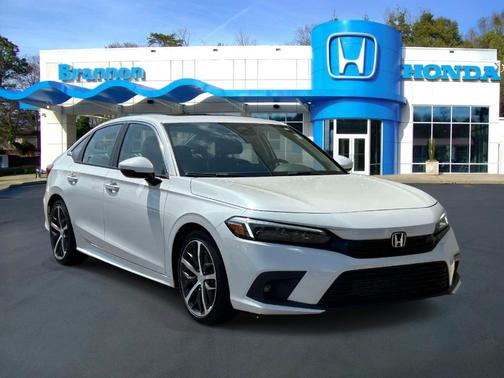 White 2024 Honda Civic Touring