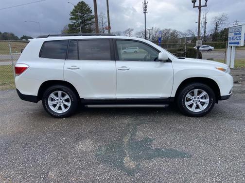2013 Toyota Highlander 