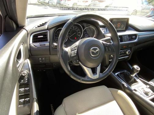 2016 Mazda Mazda6 i Touring