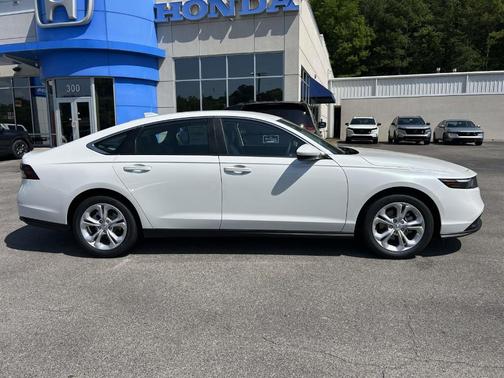 Platinum White Pearl 2026 Honda Accord LX