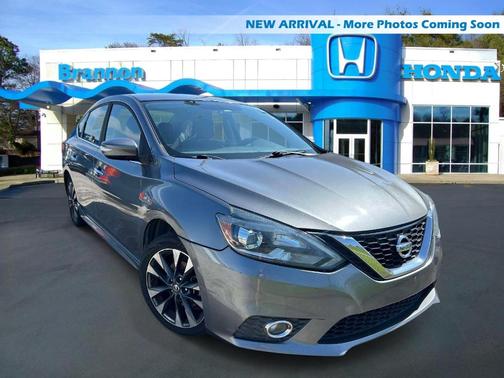 Gun Metallic 2016 Nissan Sentra SR