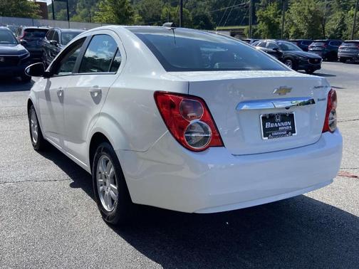 2016 Chevrolet Sonic LT