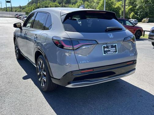 Urban Gray Pearl 2027 Honda HR-V EX-L