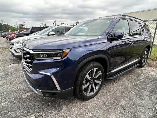 Blue 2023 Honda Pilot Elite
