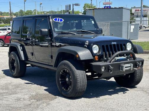 Black Clearcoat 2011 Jeep Wrangler Unlimited Rubicon