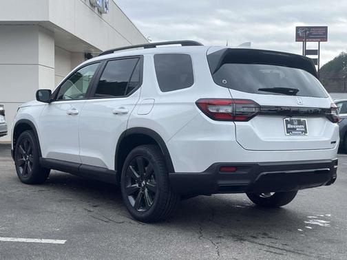 2026 Honda Pilot Sport