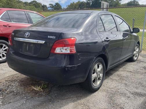 2008 Toyota Yaris 