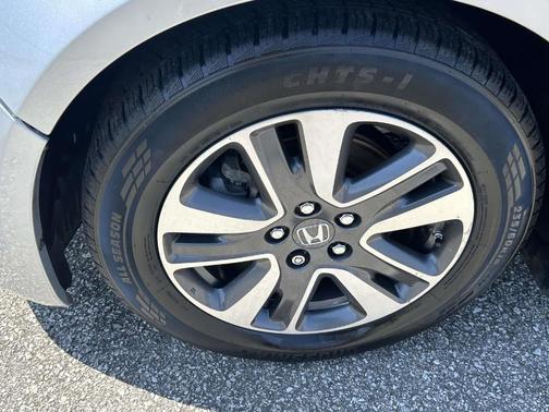 Silver 2014 Honda Odyssey Touring Elite