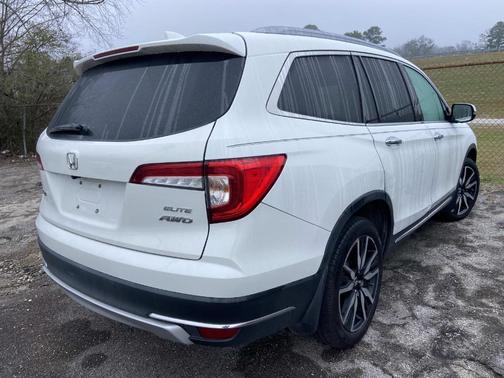 2021 Honda Pilot Elite