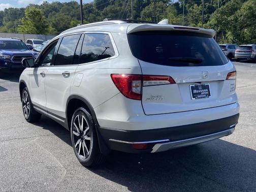 2022 Honda Pilot Elite