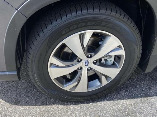 2021 Subaru Ascent Premium 8-Passenger