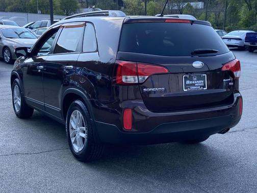 Dark Cherry 2014 Kia Sorento LX