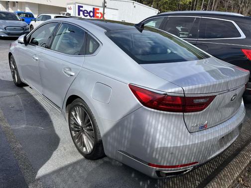 2017 Kia Cadenza SX Limited