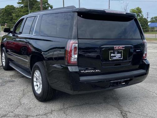 2016 GMC Yukon XL SLT
