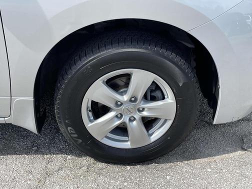 2013 Nissan Quest SV