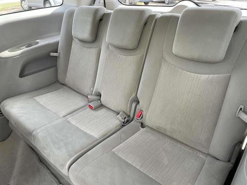 2013 Nissan Quest SV