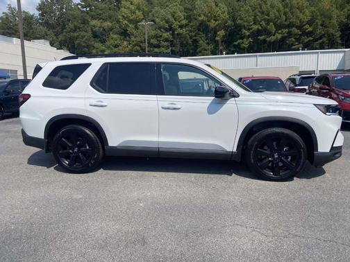 2025 Honda Pilot Black Edition