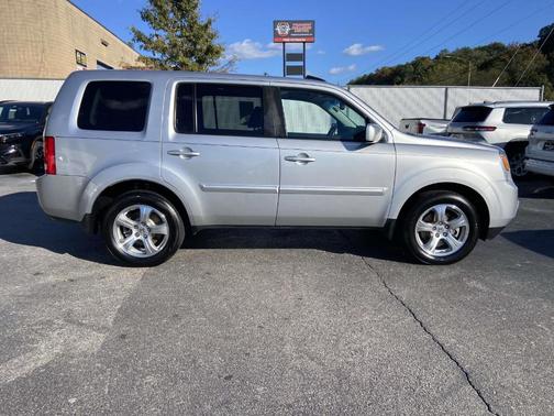 2015 Honda Pilot EX-L w/ Navigation