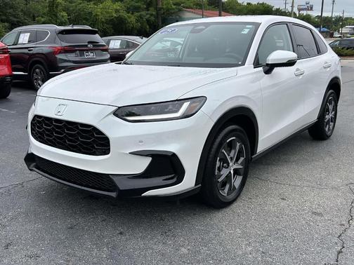 White 2025 Honda HR-V EX-L
