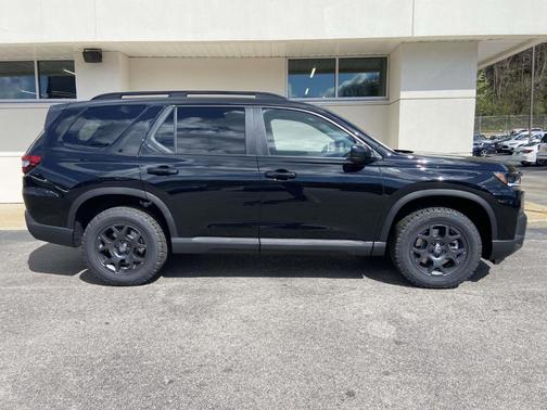 2026 Honda Pilot TrailSport