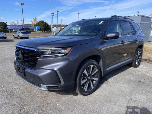 2024 Honda Pilot Touring