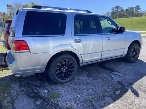 2017 Lincoln Navigator Select