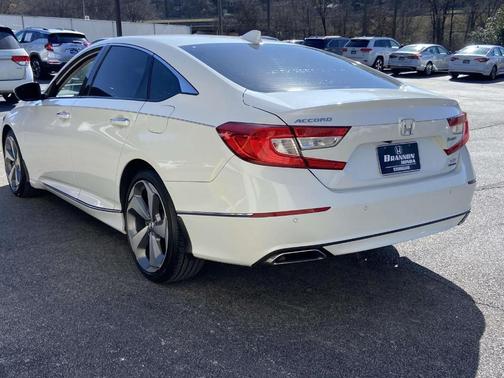 2019 Honda Accord Touring 2.0T