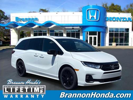 Platinum White Pearl 2026 Honda Odyssey Sport-L
