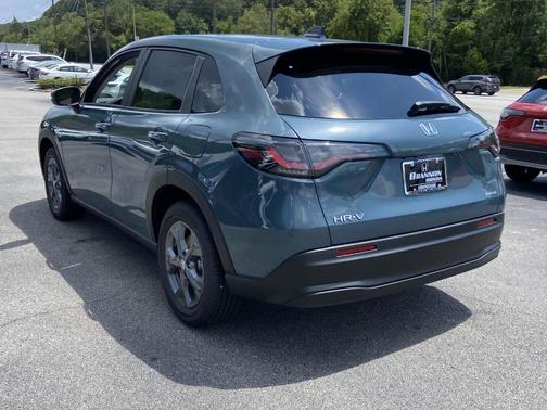 2026 Honda HR-V LX