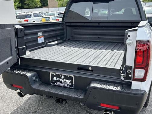 White 2025 Honda Ridgeline Black Edition