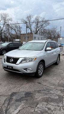 Brilliant Silver 2014 Nissan Pathfinder SV