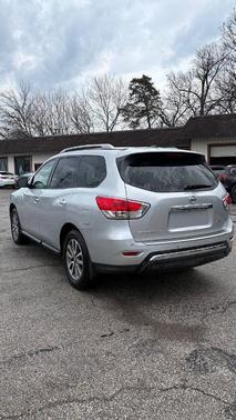Brilliant Silver 2014 Nissan Pathfinder SV