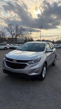 Silver Ice Metallic 2021 Chevrolet Equinox 2LT